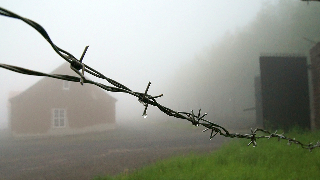 Onwerkelijk: fietsen langs concentratiekampen